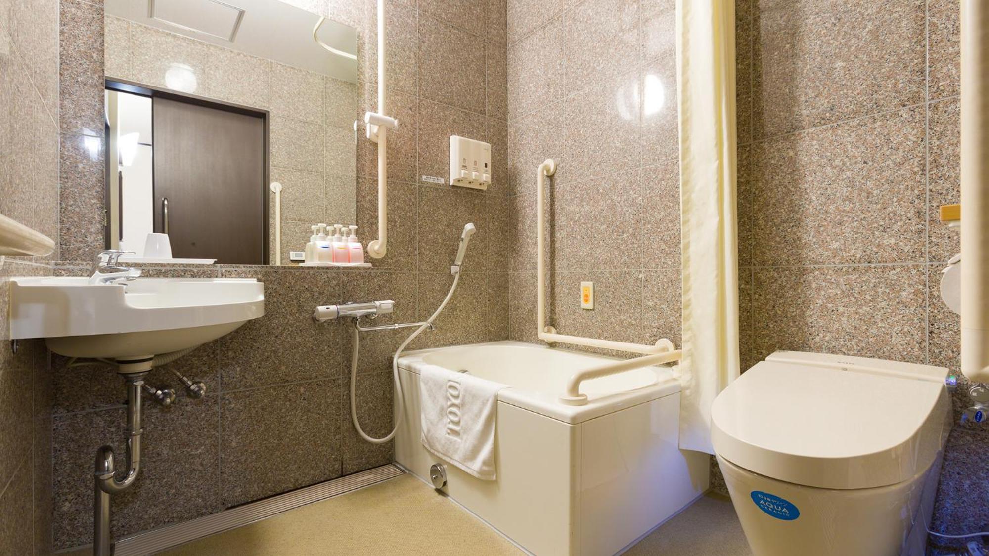 Toyoko Inn Saitama Iwatsuki Ekimae Exterior photo